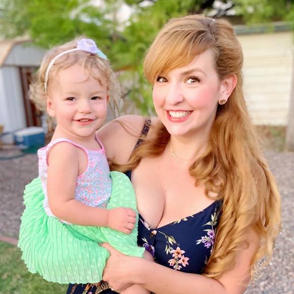 Meet your Posher, Veronica - Picture 1 of 1